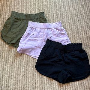 NWT Three (3) Women’s Linen Pull-On Shorts - XS green, light purple, black
